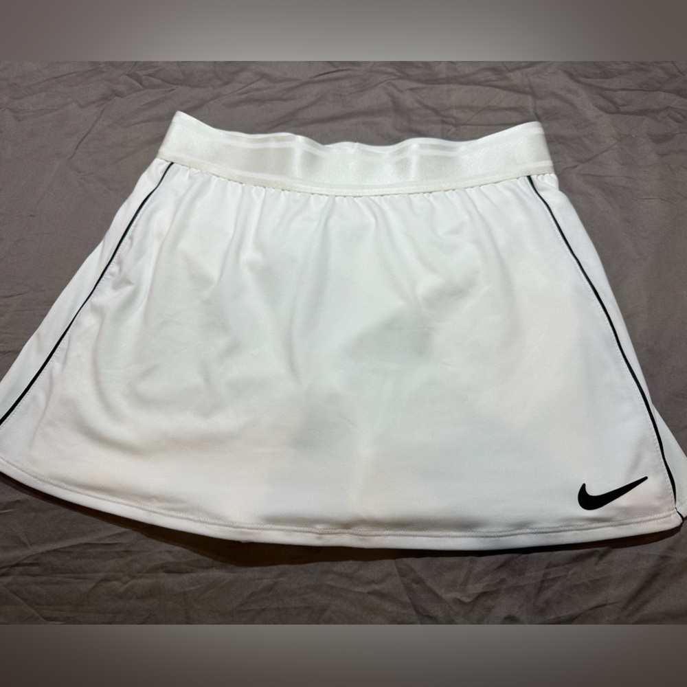 Nike Skort White Dri Fit Size xs